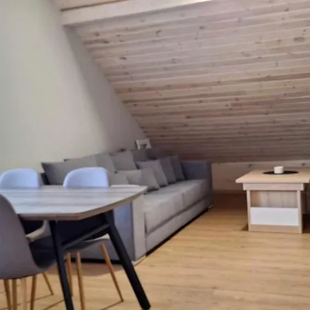 Dainavos Apartamentai アパート *